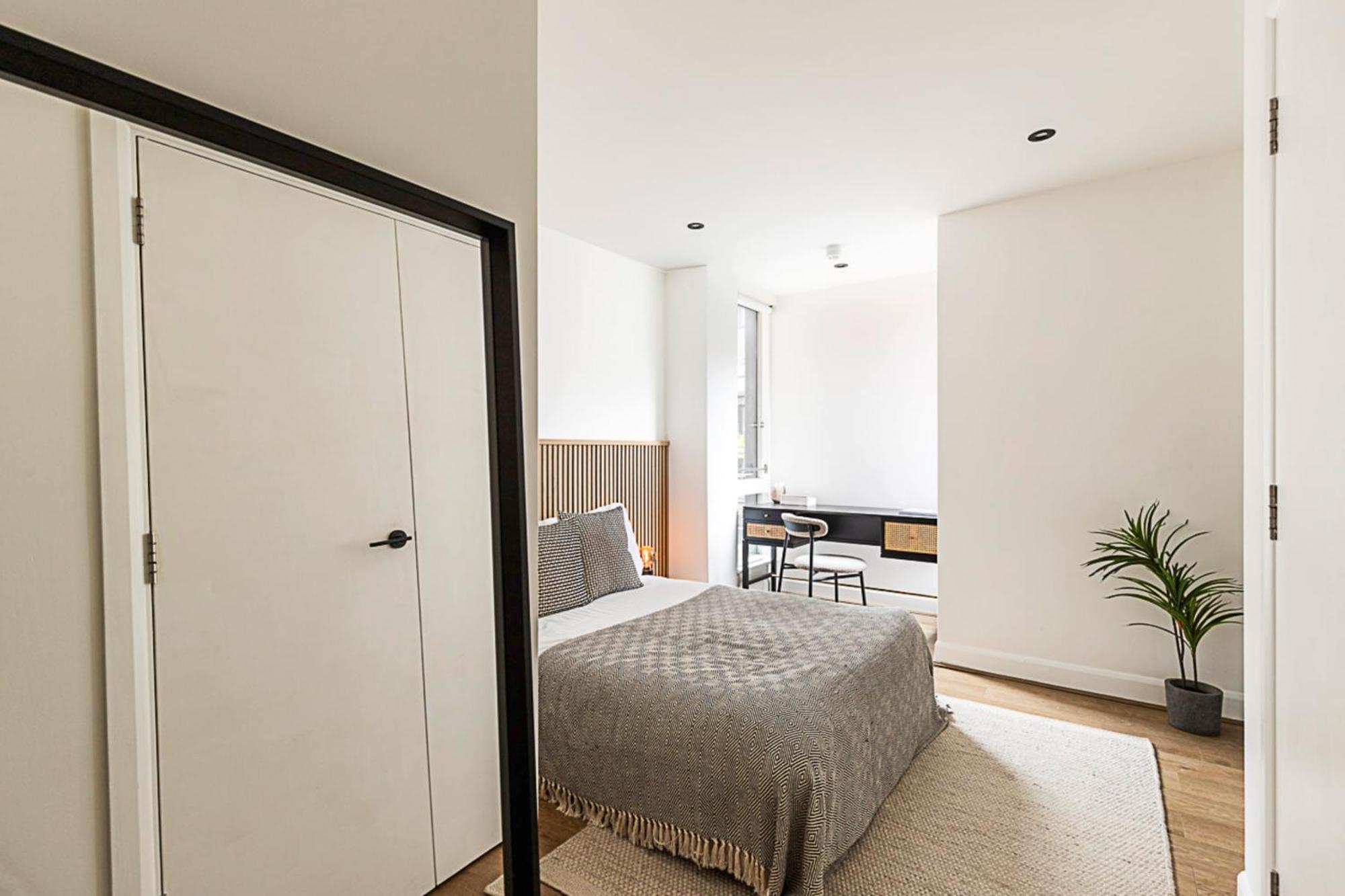 Stylish And Sleek East Retreat Appartamento