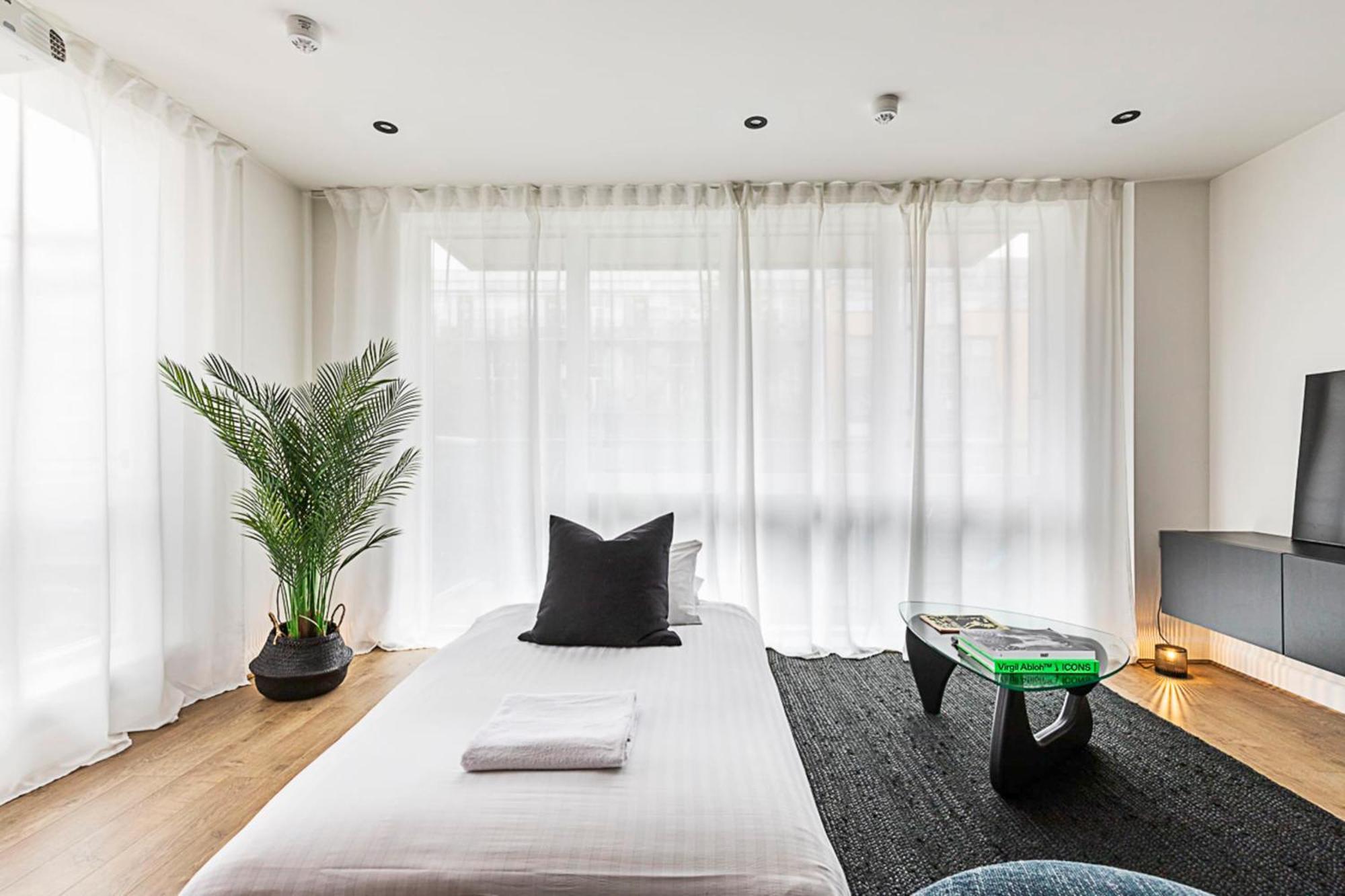Stylish And Sleek East Retreat Londra